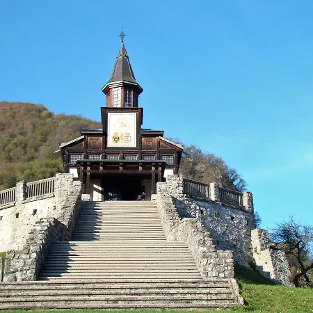 Apartman Apartmaji Nena *